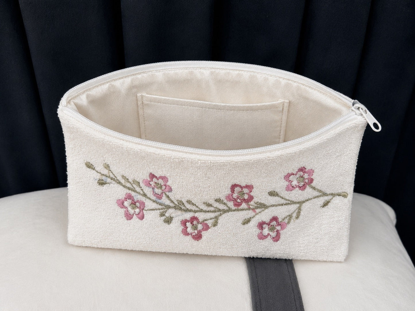 Bloom Essentials - Tote Bag Open View